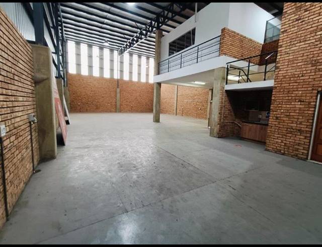 INDUSTRIAL PROPERTY TO RENT IN LANSERIA